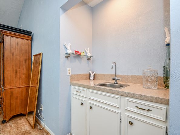 15727 Beechnut Street, Houston TX 77083