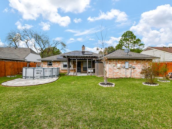 15727 Beechnut Street, Houston TX 77083