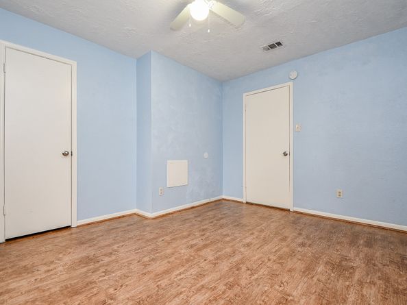 15727 Beechnut Street, Houston TX 77083