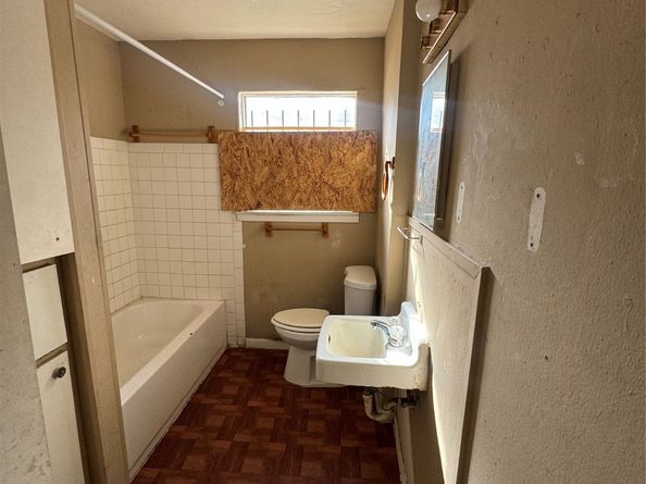 11315 Raincove Drive, Houston TX 77016