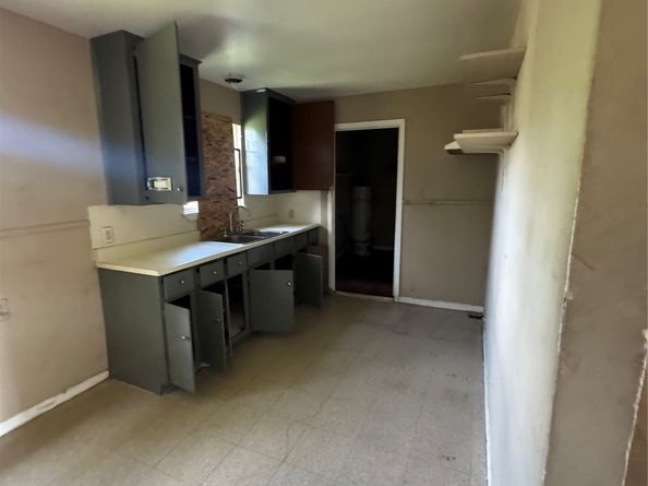 11315 Raincove Drive, Houston TX 77016