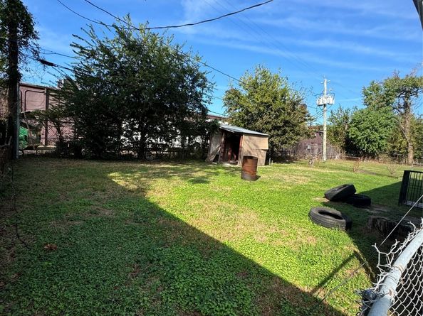 11315 Raincove Drive, Houston TX 77016