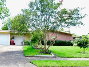 6609 Scribner Road, Houston TX 77074