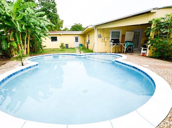 6609 Scribner Road, Houston TX 77074