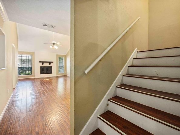 13882 Hollowgreen Drive 810, Houston TX 77082