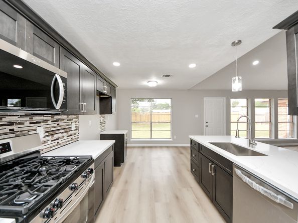 4431 Brandemere Way Street, Houston TX 77066