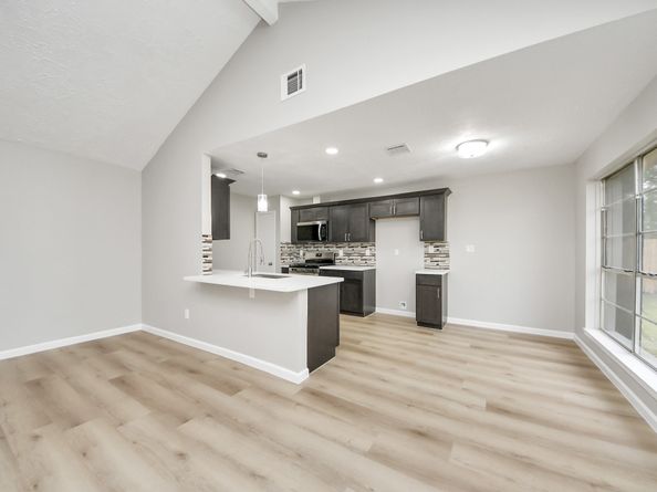 4431 Brandemere Way Street, Houston TX 77066