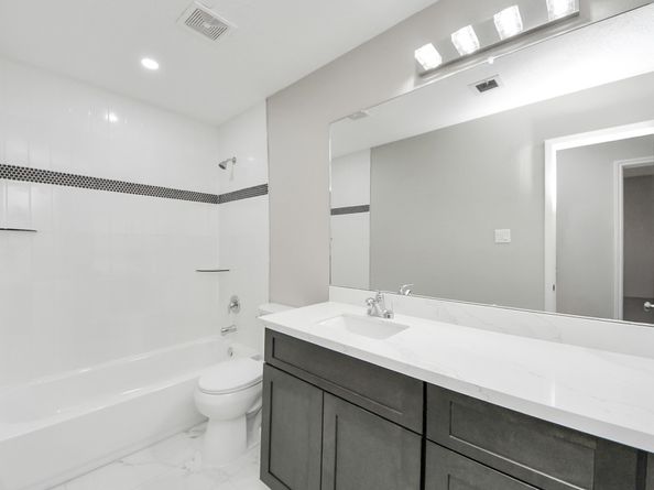 4431 Brandemere Way Street, Houston TX 77066