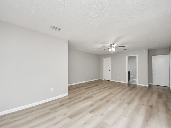 4431 Brandemere Way Street, Houston TX 77066