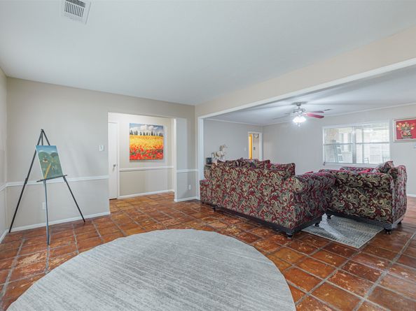 9418 Beverlyhill Street, Houston TX 77063