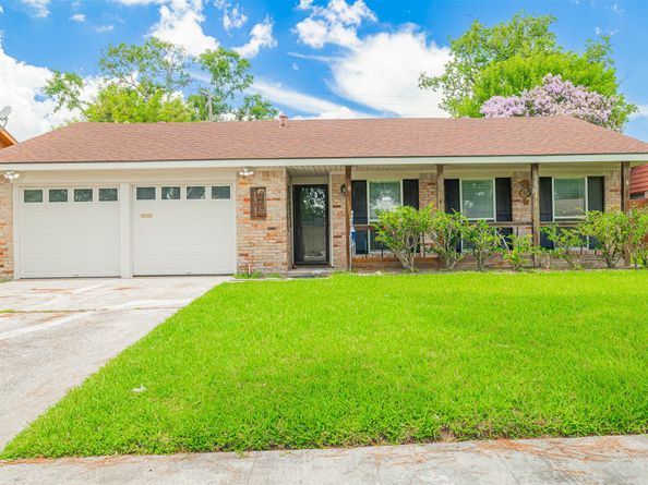 9418 Beverlyhill Street, Houston TX 77063