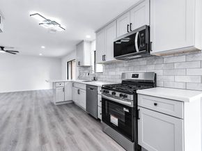 7607 Grape Street, Houston TX 77074