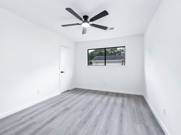 7607 Grape Street, Houston TX 77074