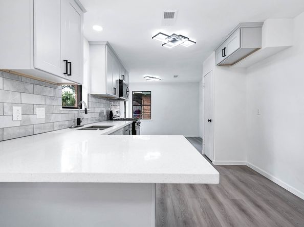 7607 Grape Street, Houston TX 77074