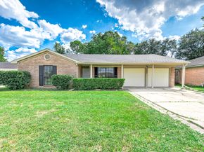 7607 Grape Street, Houston TX 77074