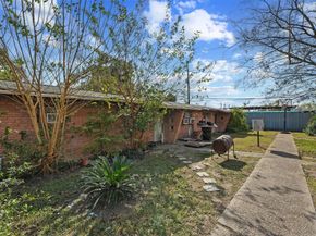 4302 Dreyfus Street, Houston TX 77021