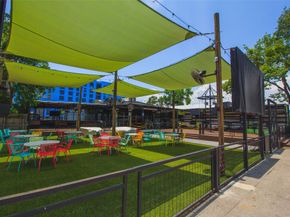 412 Neyland Street F, Houston TX 77022