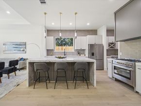 6634 Sylvan Street, Houston TX 77023