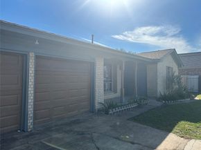 7118 Heron Drive, Houston TX 77087