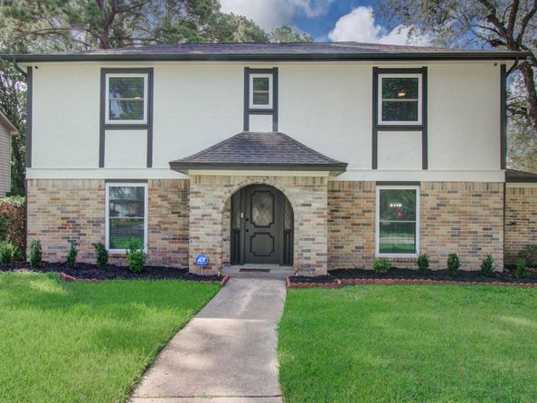 4735 Theall Road, Houston TX 77066