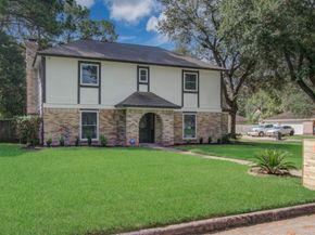 4735 Theall Road, Houston TX 77066