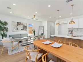 7129 Springdale Street A/B, Houston TX 77028