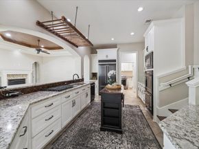 15 Forest Green Trail, Kingwood TX 77339