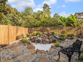 15 Forest Green Trail, Kingwood TX 77339