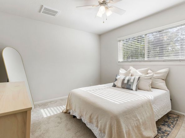 3 Green Blade Lane, The Woodlands TX 77380