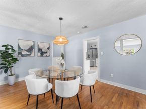 1102 Winston Street, Houston TX 77009