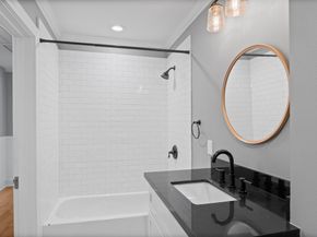 1102 Winston Street, Houston TX 77009