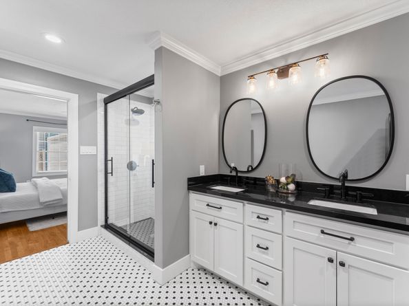 1102 Winston Street, Houston TX 77009