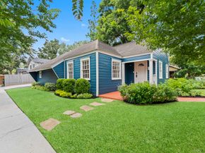 1102 Winston Street, Houston TX 77009
