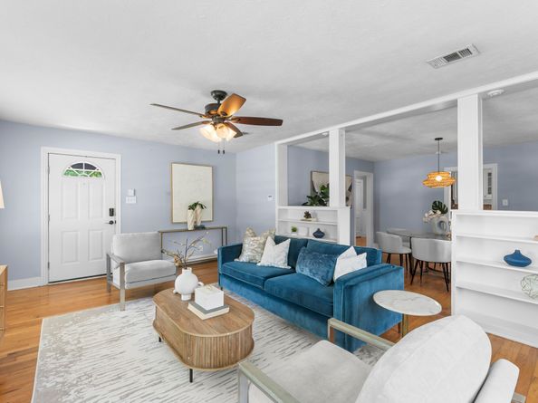 1102 Winston Street, Houston TX 77009