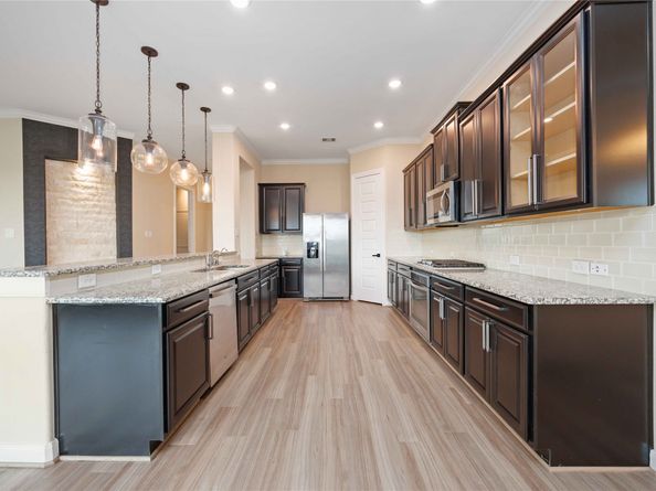 13721 Northline Lake Drive, Houston TX 77044