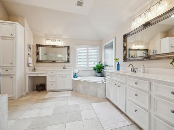 3307B W Lamar Street B, Houston TX 77019