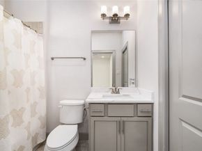 1615 Rosewood Street, Houston TX 77004