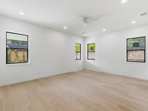 959 Althea Drive, Houston TX 77018