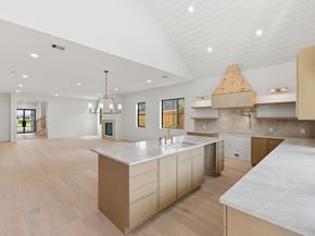 959 Althea Drive, Houston TX 77018