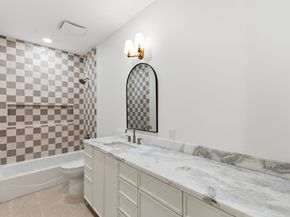 959 Althea Drive, Houston TX 77018