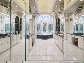 2907 Cedar Woods Place, Houston TX 77068