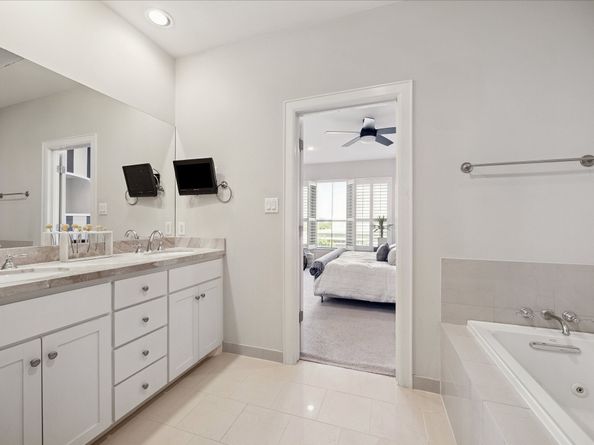 3302 Audley Street 103, Houston TX 77098
