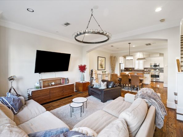 3302 Audley Street 103, Houston TX 77098