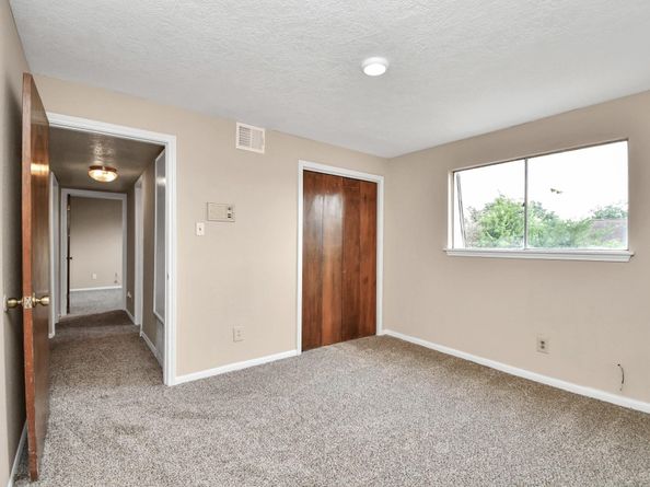 203 Kirkaldy Drive, Houston TX 77015