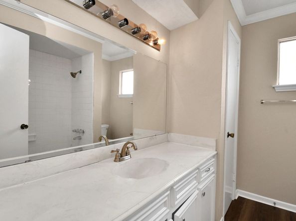 203 Kirkaldy Drive, Houston TX 77015