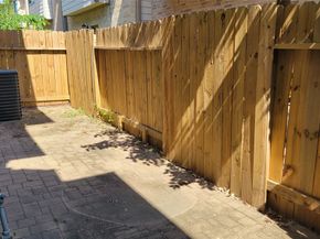 218 Plaza Del Sol Park, Houston TX 77020