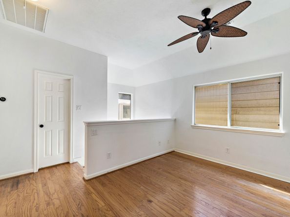 218 Plaza Del Sol Park, Houston TX 77020