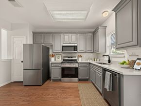 218 Plaza Del Sol Park, Houston TX 77020