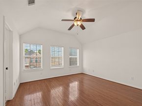 218 Plaza Del Sol Park, Houston TX 77020