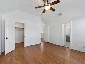 218 Plaza Del Sol Park, Houston TX 77020